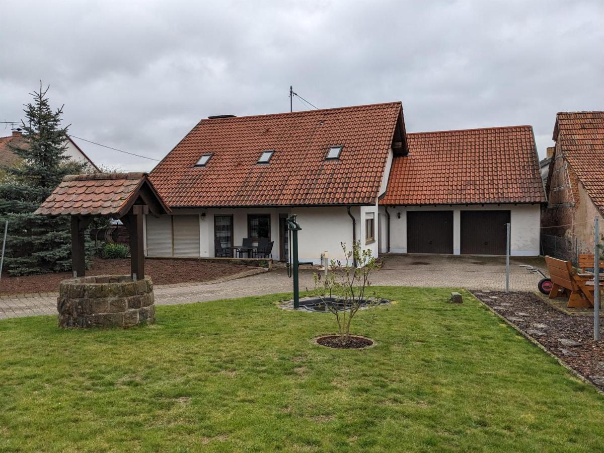 Ferienwohnung Madenburgblick Eschbach  Екстериор снимка